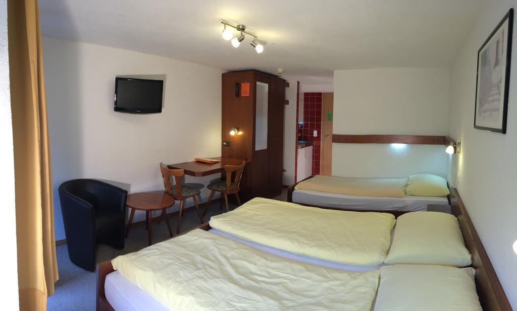 Hotel Zum See グレヘン 部屋 写真